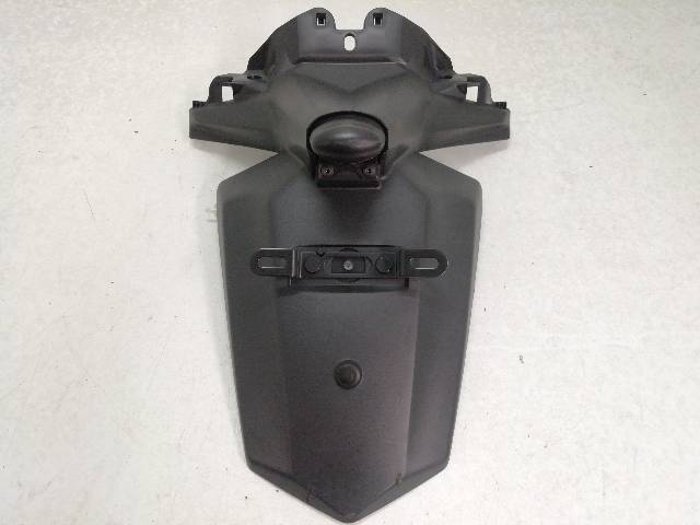 PORTAMATRICULA  YAMAHA X-MAX 400 ABS (SH12) 24,5 (2018)
