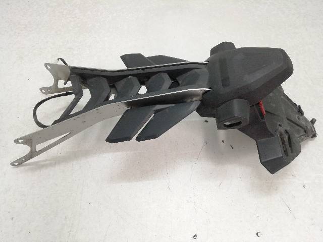 PORTAMATRICULA  HONDA CB 650 R RH02 35KW (2022)