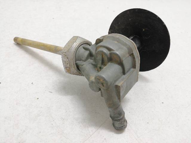 GRIFO-GASOLINA  HONDA NT 650 V DEAUVILLE (RC47) (2005)