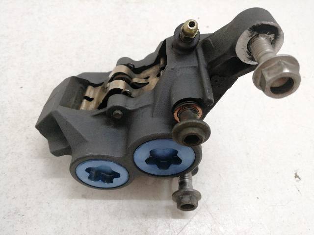 PINZA-FRENO-DELANTERA-DERECHA  YAMAHA R6 RJ03 88,2 (2001)