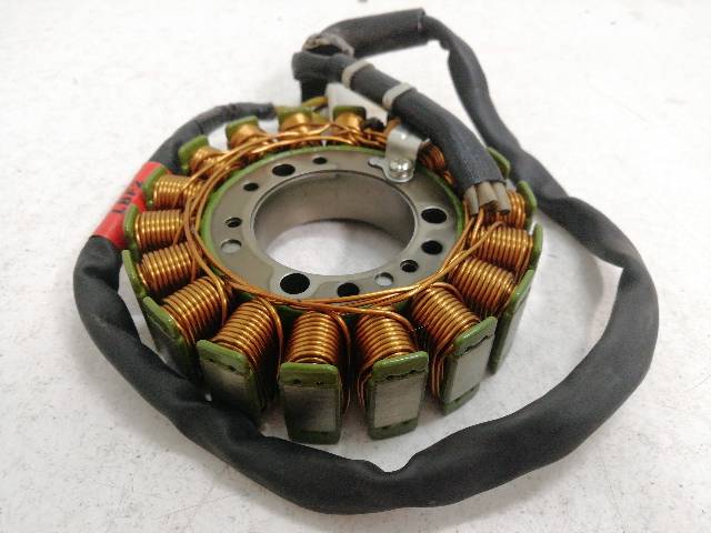 BOBINA-ENCENDIDO-ALTERNADOR  KYMCO VENOX 250 R2 INYECCION 21,80 (2008)