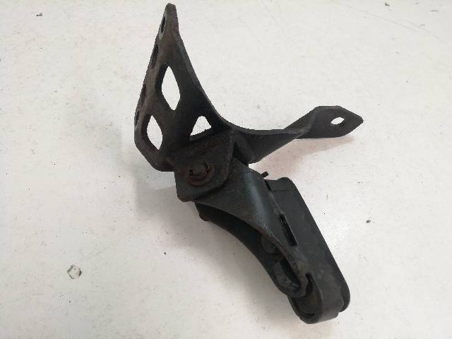 ESTRIBERA-DELANTERA-DERECHA  BMW F 650 GS R-13 37 (2000)