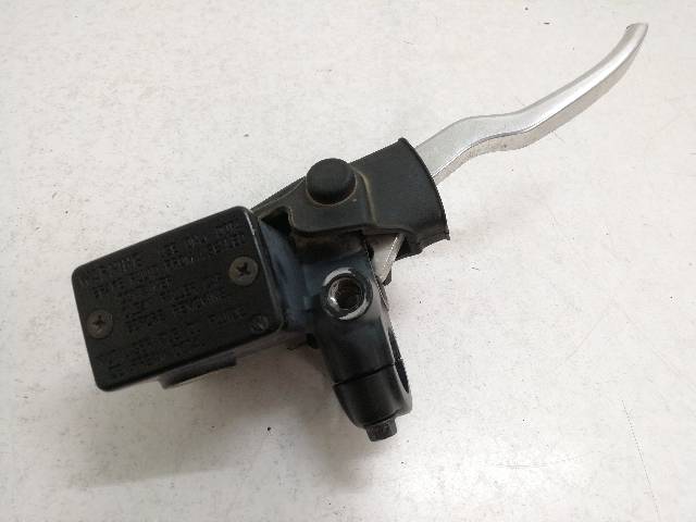 BOMBA-FRENO-DELANTERO  SUZUKI BURGMAN 250 AN250 16,9 (2007)