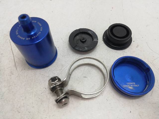 DEPOSITO-LIQUIDO-BOMBA-FRENO-TRASERA  HONDA CBR 600 RR 2007-2012 PC40 88 (2008)