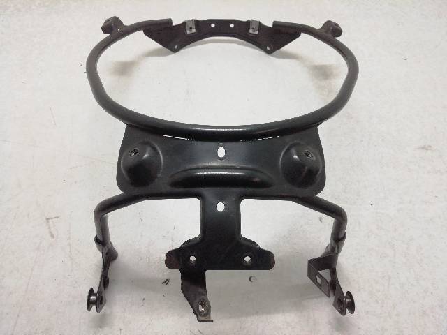 SOPORTE-VARIOS  BMW F 650 CS SCARVER K14 37 (2002)