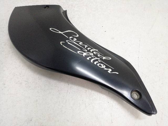 CARENADO-LATERAL-DCHO-INFERIOR  KYMCO VENOX 250 R2 INYECCION 21,80 (2008)