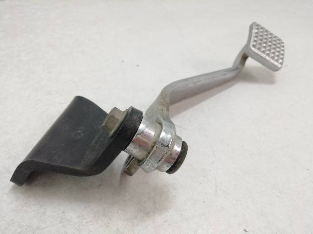 PEDAL-FRENO-TRASERO  KYMCO VENOX 250 R2 INYECCION 21,80 (2008)