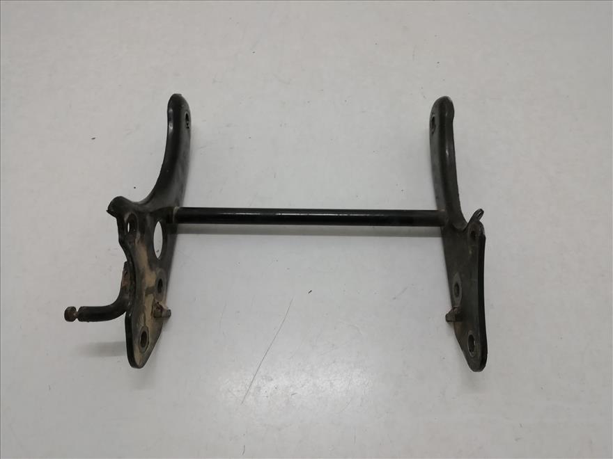 SOPORTE-MOTOR  YAMAHA MAJESTY 125