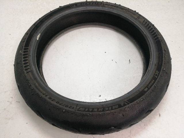 NEUMATICO-DELANTERO  SUZUKI GSX-R 600 K6 K7 92 (2006)