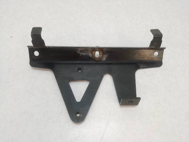 SOPORTE-DEPOSITO  GILERA NEXUS 250 16,5 (2007)