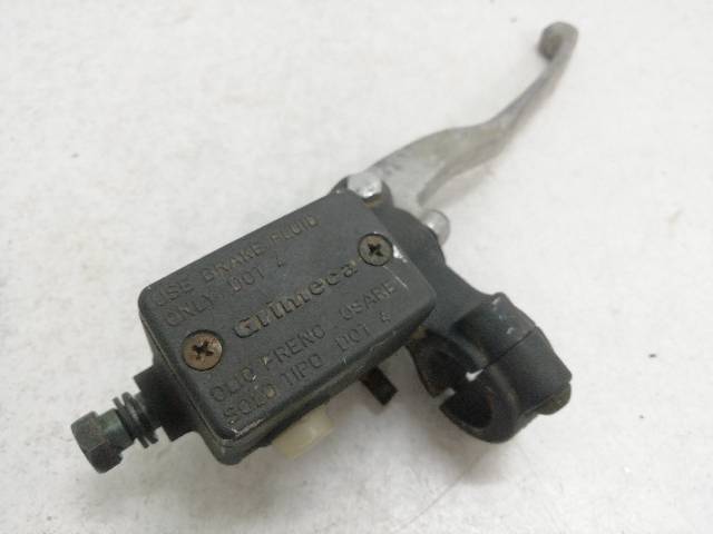 BOMBA-FRENO-DELANTERO  APRILIA LEONARDO 125 (1999)