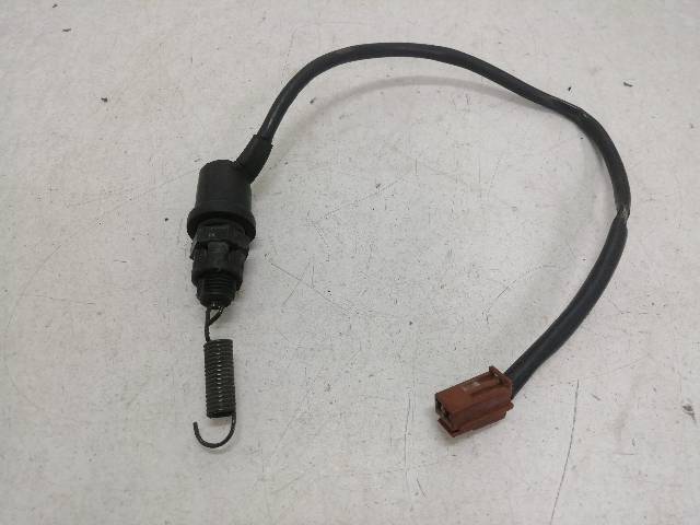 SENSOR-FRENO-TRASERO  YAMAHA FZ6 FAZER 600 2004-2006 RJ07 72 (2006)