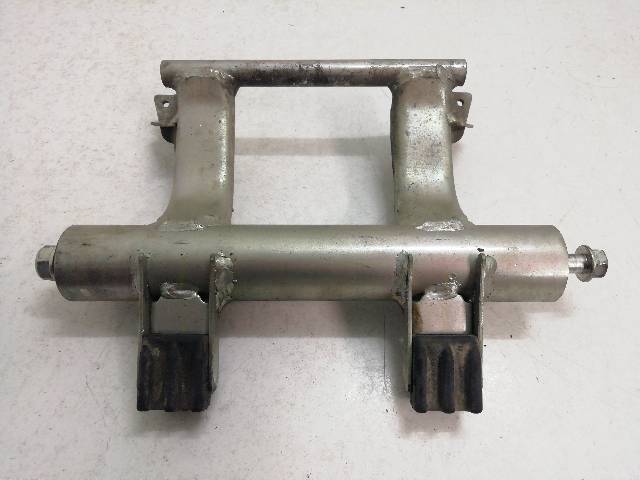 SOPORTE-MOTOR  HONDA PCX 125 JF47 8,6 (2013)