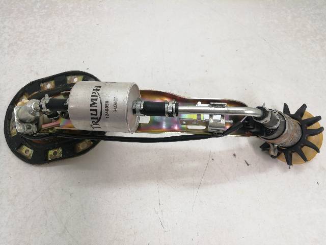 BOMBA-GASOLINA  TRIUMPH ROCKET 3 2300 103 (2009)