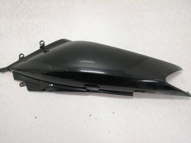 CHAPA-TRASERA-DERECHA  YAMAHA T-MAX 500 XP 500 ABS 32,6 (2005)