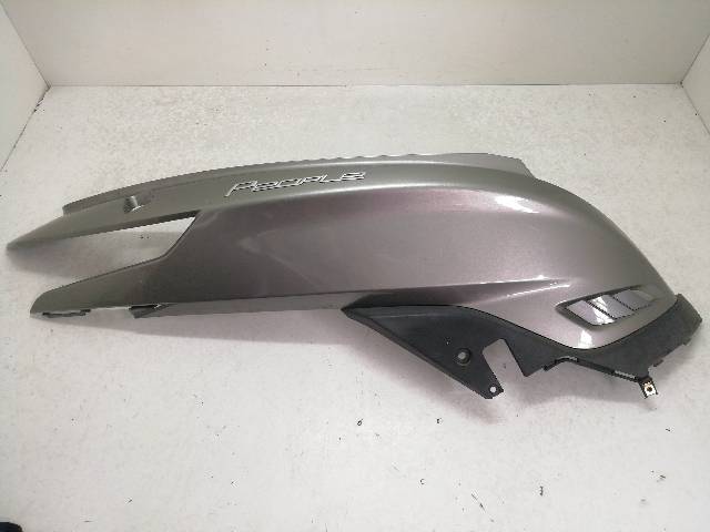 CARENADO-LATERAL-DERECHO  KYMCO PEOPLE 125 GTI 10,9 (2012)
