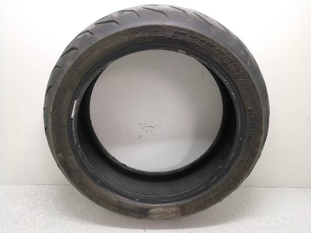 NEUMATICO-TRASERO  YAMAHA T-MAX 500 (XP 500 SJ03) 32,6 (2006)