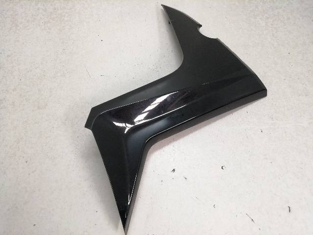 CARENADO-LATERAL-DCHO-INFERIOR  YAMAHA X-MAX 125 YP125RA 10,55 (2015)