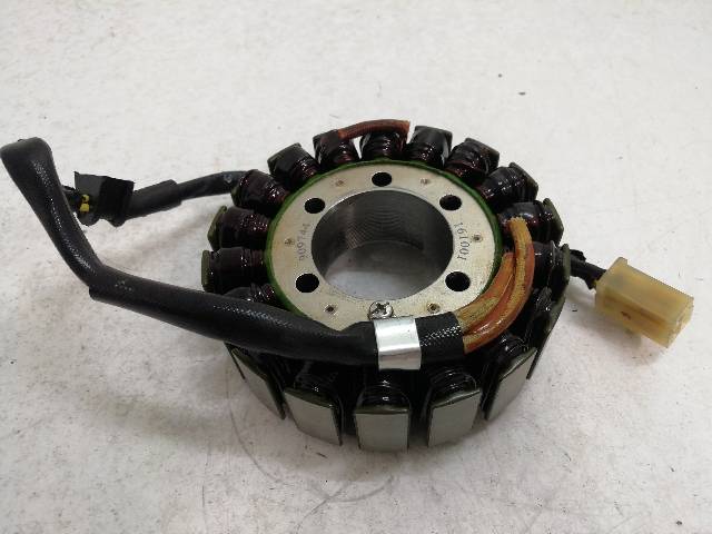 BOBINA-ENCENDIDO-ALTERNADOR  HONDA CBR 600 F F4 (2000)