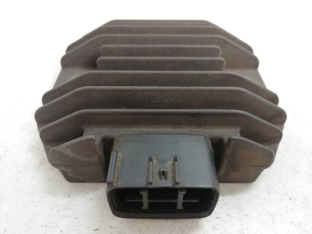 REGULADOR-CORRIENTE  YAMAHA X-MAX 250 (YP250R SG16) 15 (2009)