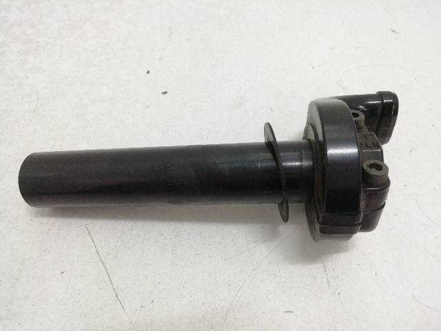 PUÑO-GAS  YAMAHA FZ1 FAZER 1000 S (RN16) 110,3 (2010)
