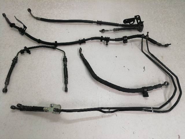 JUEGO-LATIGUILLOS-FRENO  YAMAHA MT 07 ABS (MTN690-U) 35 (2021)