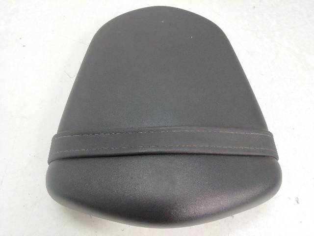 ASIENTO-TRASERO  SUZUKI GSX-R 600 K6 K7 92 (2006)