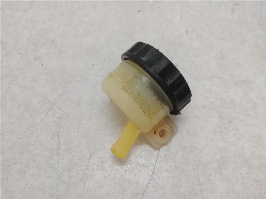 DEPOSITO-LIQUIDO-FRENOS-DELANTERO  KAWASAKI ZX 1000 TOMCAT (1989)