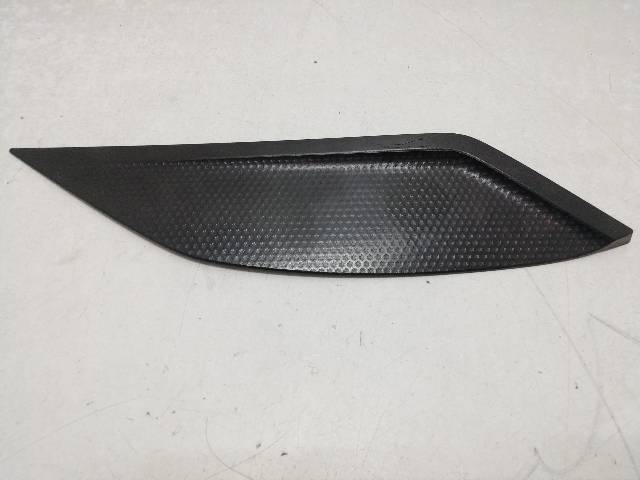 CUBRE-DEPOSITO-DERECHO  YAMAHA FZ1 FAZER 1000 S (RN16) 110,3 (2010)