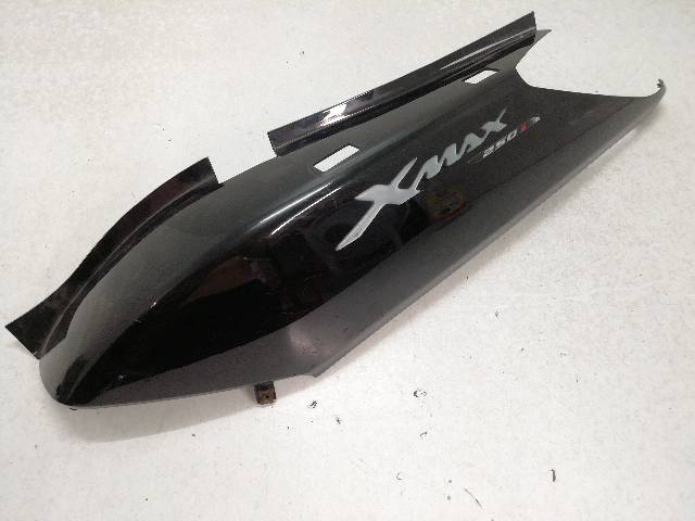 CHAPA-TRASERA-DERECHA  YAMAHA X-MAX 250 (YP250R SG16) 15 (2009)