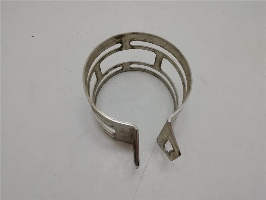 SOPORTE-ESCAPE  SIN VEHICULO - UNIVERSAL