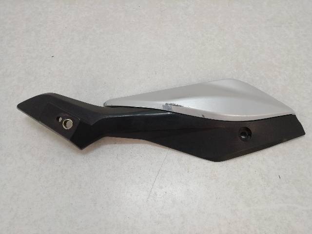 EMBELLECEDOR-ESTRIBERA-DELANTERA-DERECHA  KEEWAY RKV 125 K69/1/ 8,2 (2015)