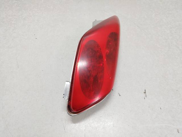 INTERMITENTE-TRASERO-DERECHO  YAMAHA X-MAX 125 YP125R SE32 10,36 (2008)