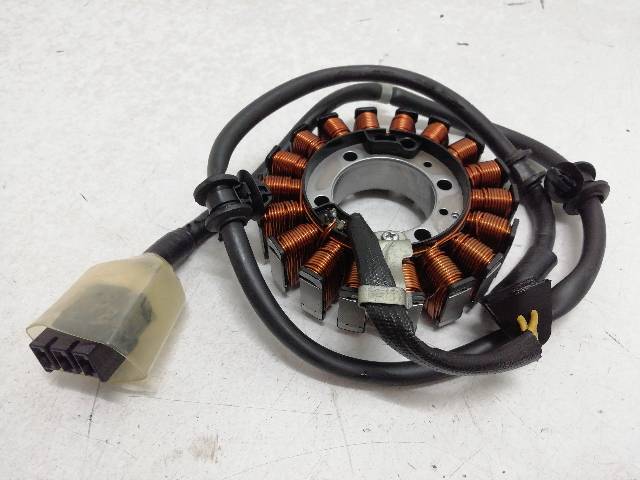 BOBINA-ENCENDIDO-ALTERNADOR  HONDA FORZA 350 NSS350A 21,50 (2022)