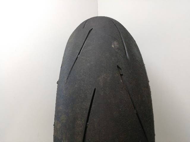 NEUMATICO-TRASERO  TRIUMPH SPEED TWIN 1200 DD04 73,6 (2022)