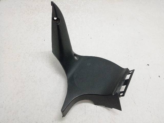 CHAPA-RAM-AIR-DERECHA  HONDA NT 650 V DEAUVILLE (RC47) (2005)