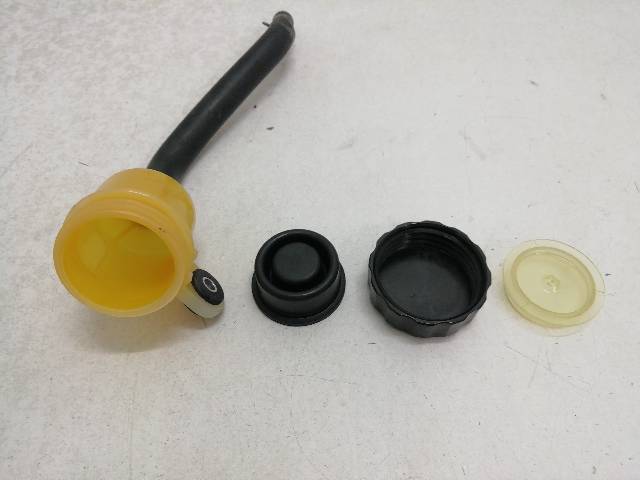DEPOSITO-LIQUIDO-BOMBA-FRENO-TRASERA  YAMAHA FZ1 FAZER 1000 S (RN16) 110,3 (2010)