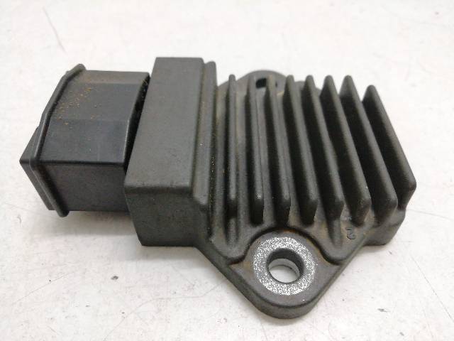 REGULADOR-CORRIENTE  HONDA NT 650 V DEAUVILLE (RC47) (2005)