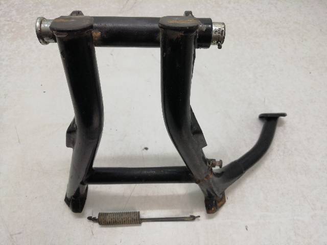 CABALLETE-CENTRAL  HONDA NT 650 V DEAUVILLE (RC47) (2005)