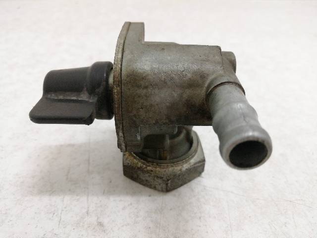GRIFO-GASOLINA  HONDA CBR 600 F F4 (2000)
