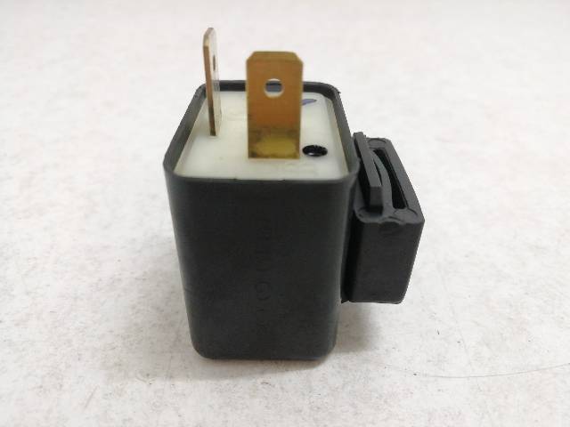 REGULADOR-RELE-INTERMITENCIA  HONDA PCX 125 JF47 8,6 (2013)