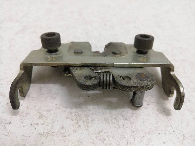 CERRADURA-ASIENTO  SUZUKI BURGMAN 200 UH200 (2009)