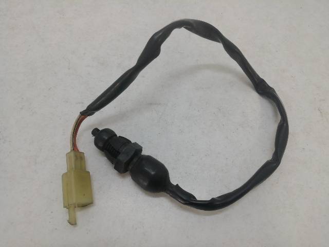 SENSOR-FRENO-TRASERO  SUZUKI GZ 250 Y MARAUDER 14,7 (2000)