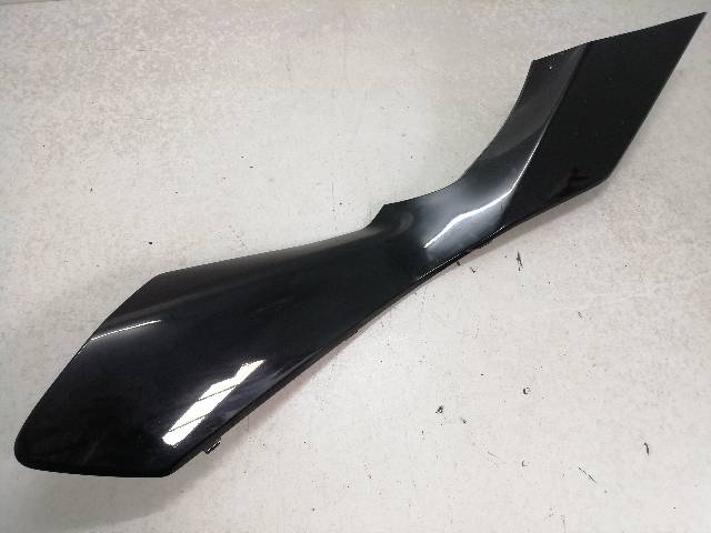 CHAPA-BAJO-ASIENTO-IZQUIERDA  HONDA FORZA 250 ABS NSS250A 16 (2010)