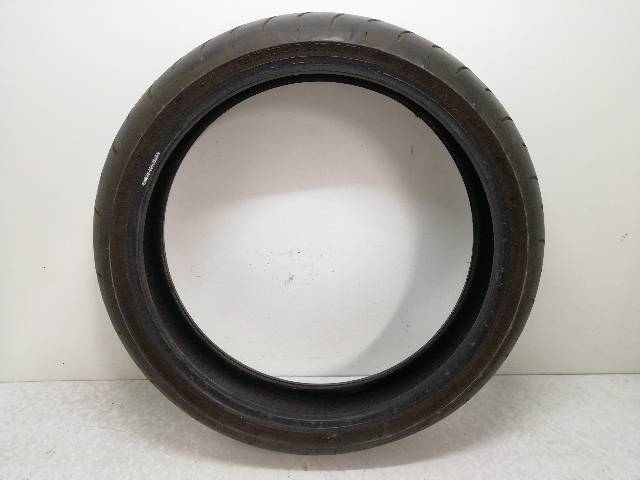 NEUMATICO-DELANTERO  YAMAHA R6 RJ03 88,2 (2001)