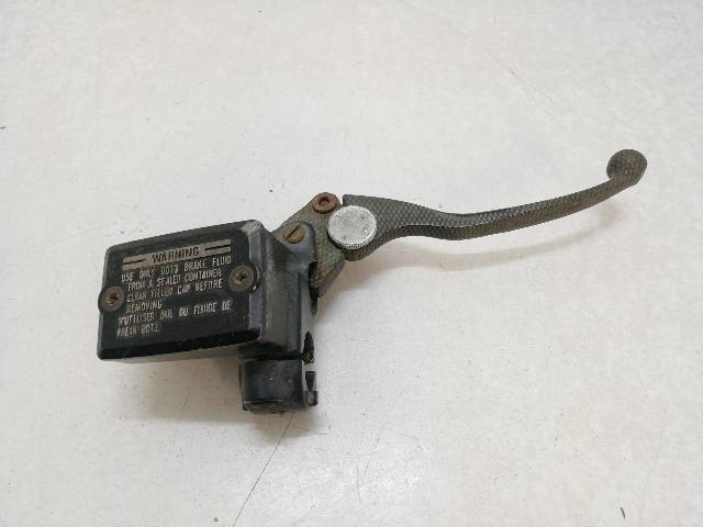 BOMBA-FRENO-DELANTERO  KAWASAKI ZZR 600 70,8KW (1990)