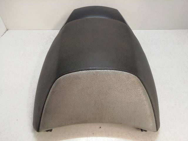 ASIENTO-TRASERO  PEUGEOT SATELIS 125 (2006)