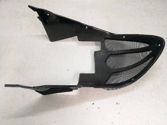 QUILLA-CENTRAL  HYOSUNG GT 125 R 10,6 (2006)