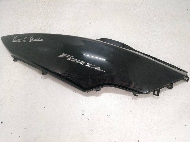CHAPA-TRASERA-DERECHA  HONDA FORZA 250 NSS250A 16 (2010)