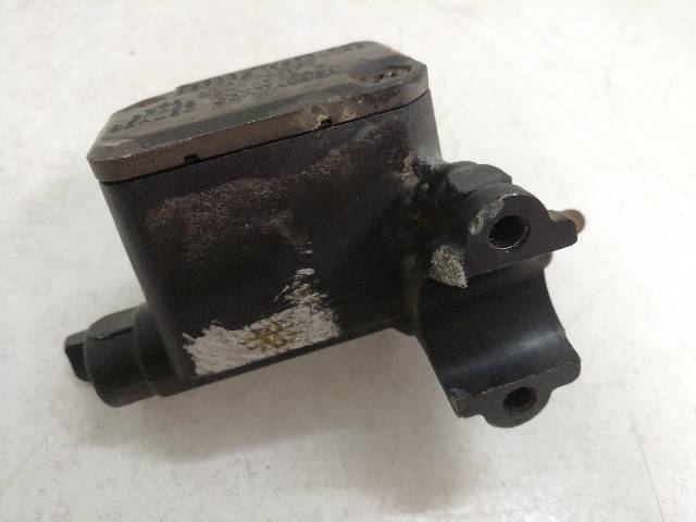 BOMBA-FRENO-DELANTERO  BMW F 650 GS R-13 37 (2000)